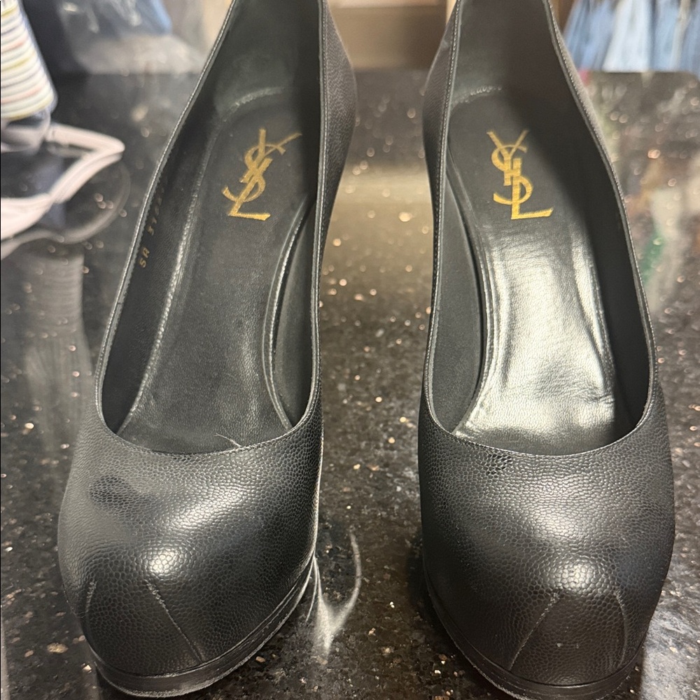 Yves Saint Laurent Black Pebbled Leather Platform Pumps